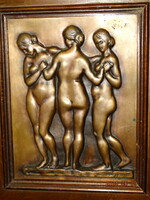 MEDGYESSY FERENC  ( DEBRECEN 1881- BP. 1958 ) : 3 GRÁCIA NŐI AKTOK BRONZ FALIKÉP PLAKETT