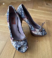 Missoni magassarkú