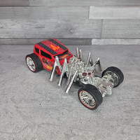 Hot Wheels Monster Action Street Creeper toy car