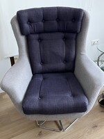 Retro Siesta fotel friss kárpitozással, 105 cm magas