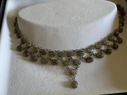 Labradoritokkal ezüst collier