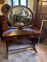 Dressing table (or vanity)