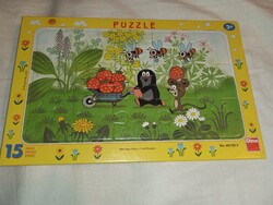 Dino Toys  15 darabos A Kisvakond útra kel  puzzle Zdeněk Miler