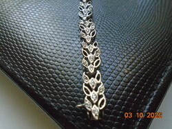 Vintage Cut-Out Leaf Pattern Silver Bracelet