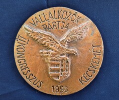 Turul címeres Vállakozók Pártja II. kongresszus Kecskemét 1990 plakett