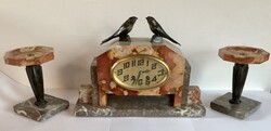 Kandallóóra szett két fecske szoborral - francia art deco, márvány óraház, felesütős, jelzett