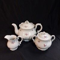 Antik Zsolnay porcelán teás/kávés készlet részlet – kiöntő, cukortartó és tejkiöntő, vadrózsás