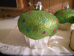 CHRISTMAS TREE DECORATION - MUFFIN - 8 x 8 cm - HEAVILY GLITTERED - PERFECT