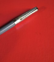 Fountain Pen. Retro. For sale as shown in pictures.