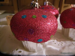 CHRISTMAS TREE DECORATION - MUFFIN - 8 x 8 cm - HEAVILY GLITTERED - PERFECT