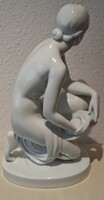 Fehér Herendi porcelán akt