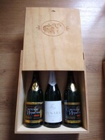3 pcs. Sparkling wine + wooden box + 3 pcs. Decorative gift bags