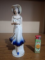 Apulum porcelán kalapos nő, lány. Hibátlan. Jelzett
