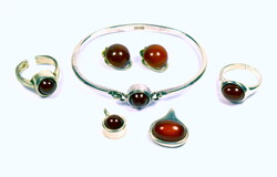 PRACTICE MODERN STYLE AMBER GEM SILVER JEWELRY SET!