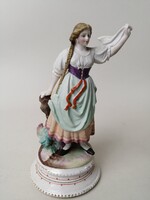 BISZKVIT PORCELÁN SZOBOR, LÁMPATEST