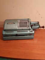 TRIUMPHATOR CALCULATOR