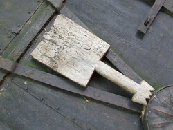 Antique Folk Tool Wringer Weight