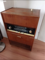Retro radio record player cabinet