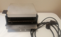 Retro Mini-Party Sandwich Maker