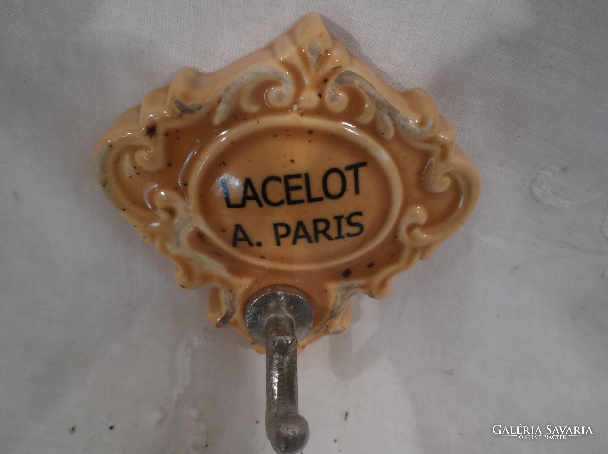 Coat rack - French style - vintage - porcelain coat rack 9 x 9 x 2