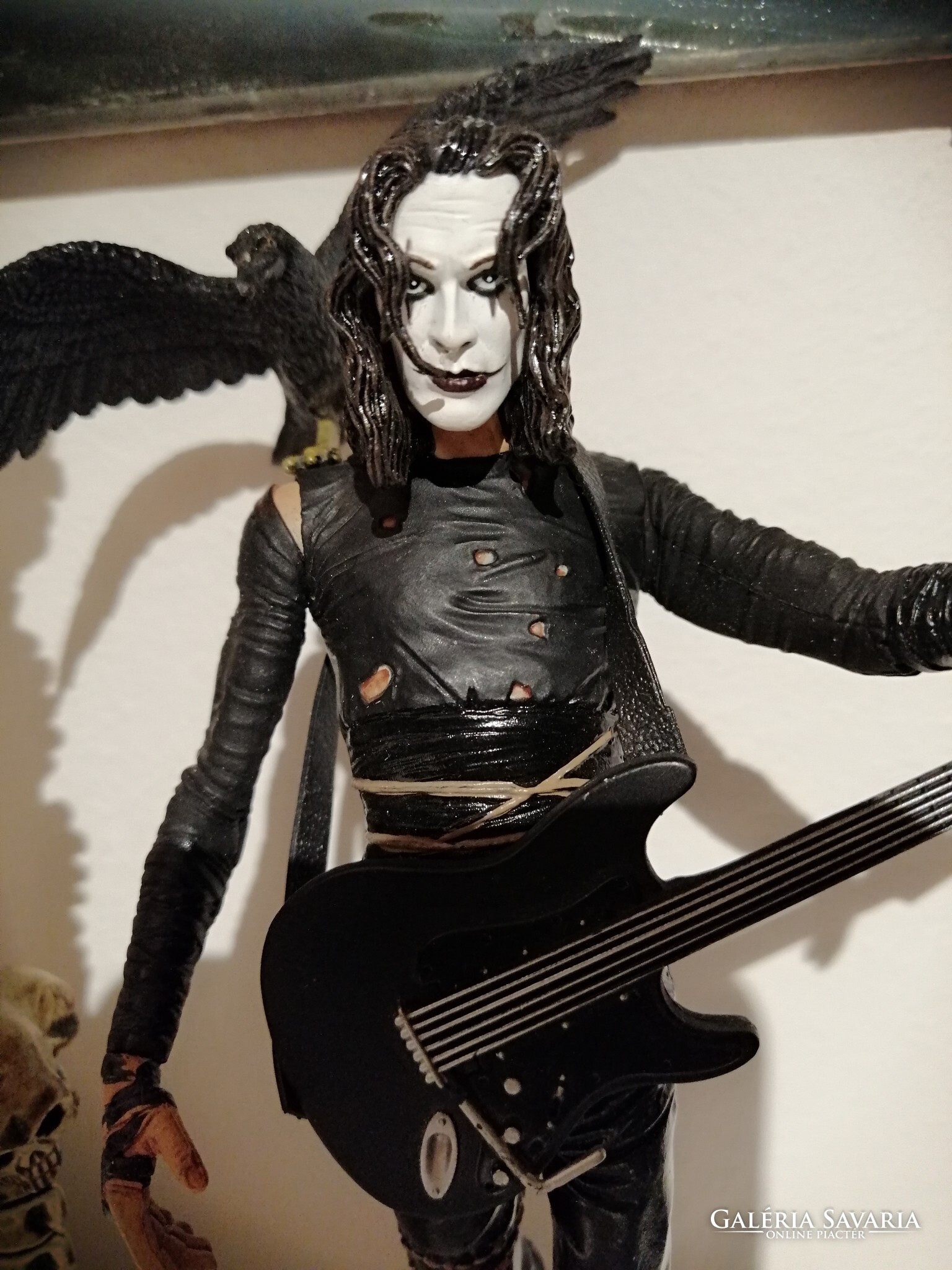 Action figure, musician figure, the crow, movie maniacs Toys