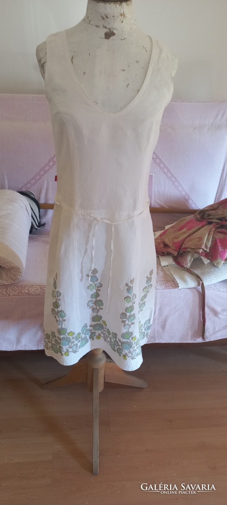 Jackpot linen dress - Wardrobe | Galeria Savaria online marketplace - Buy  or sell on a reliable, quality online platform!