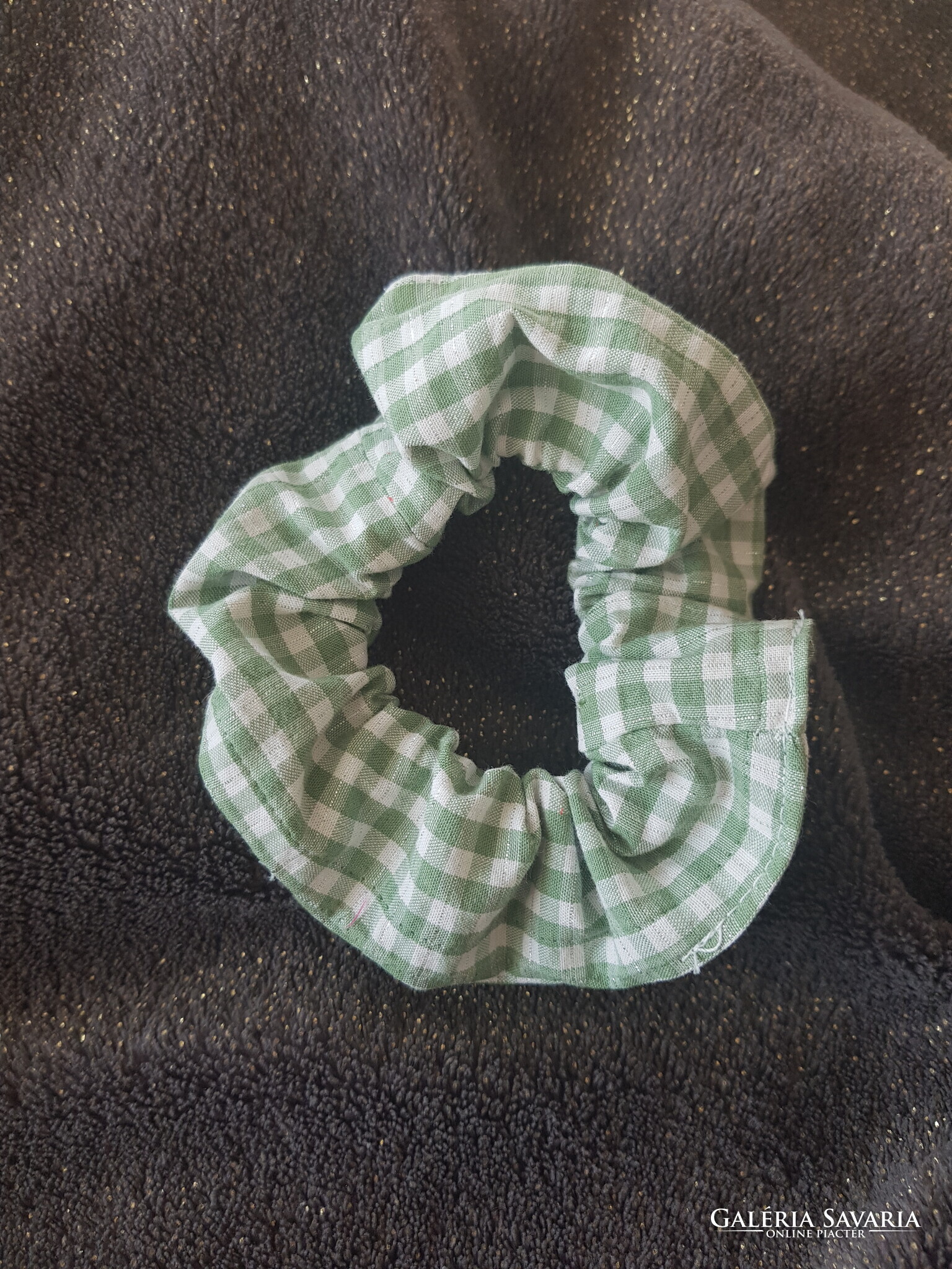 Kockás scrunchie - Piros-szürke Kockás scrunchie - Piros-szürke