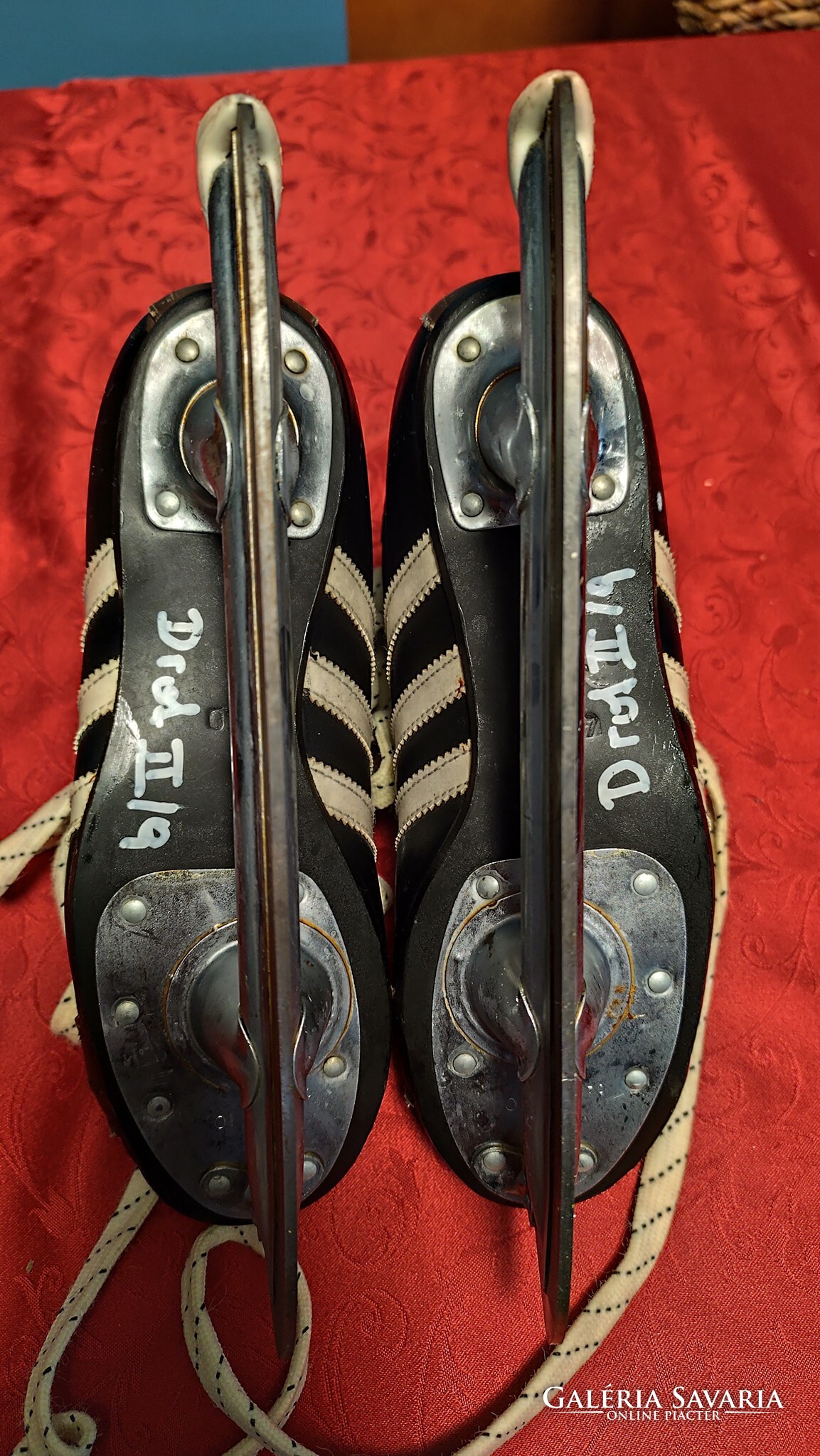 Régi, vintage Adidas Canada hockey jégkorcsolya 40-es méret