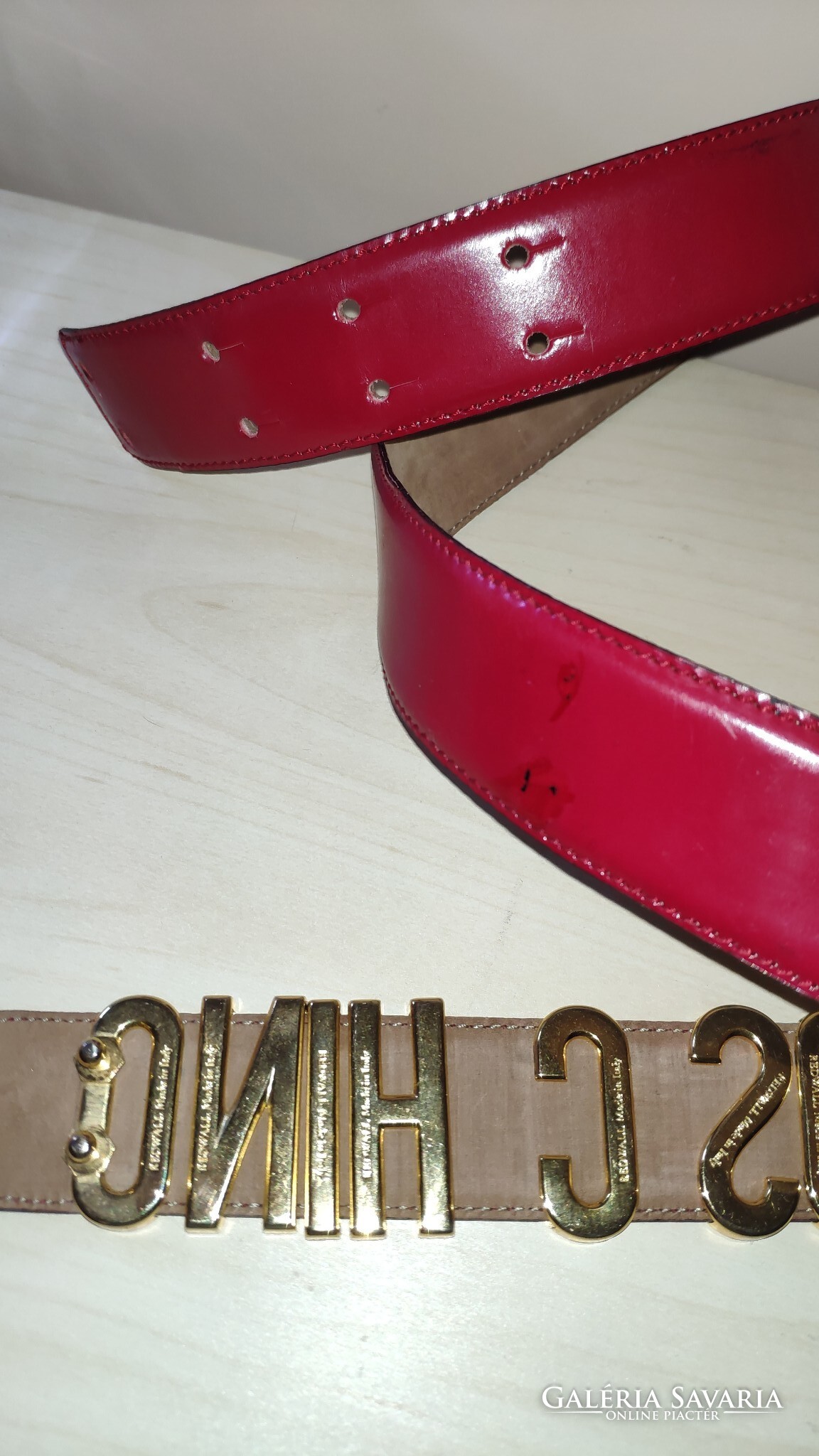 Moschino leather belt from the 1990s Wardrobe Galeria Savaria