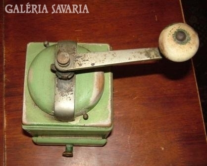 Antique drawer grinder