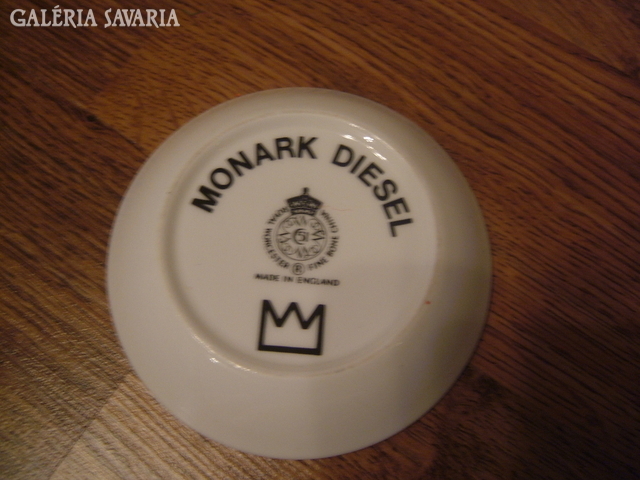 Royal Worcester Monarch Diesel dísztányér – nárciszok