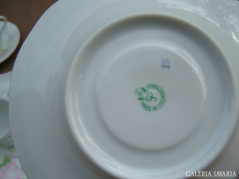 Jubileumi Karlovarsky porcelán készlet 200éves évford.