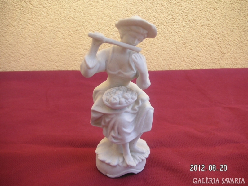 Capodimonte: musician couple, unmarked bisquit porcelain, flawless