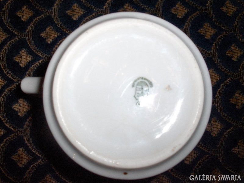 Aranyozott nagy méretű jelzett porcelán csésze