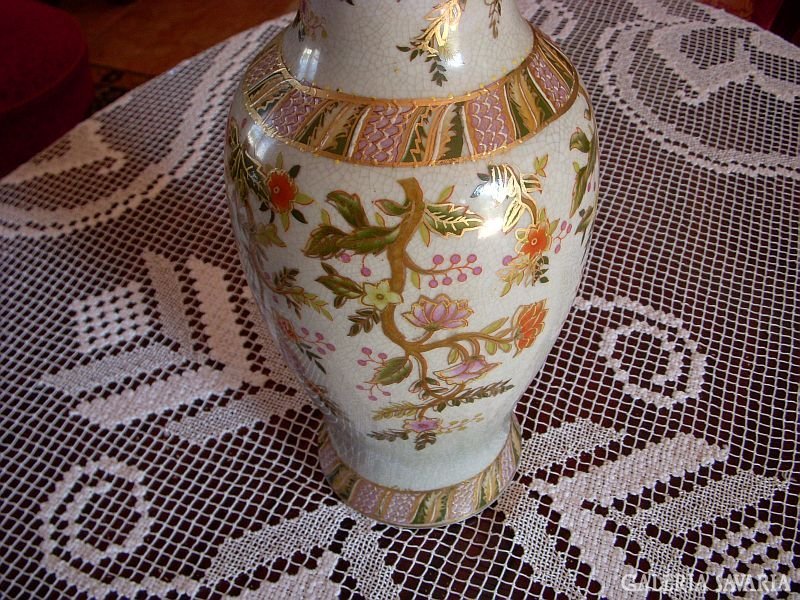 Lean patterned celadon glazed vase