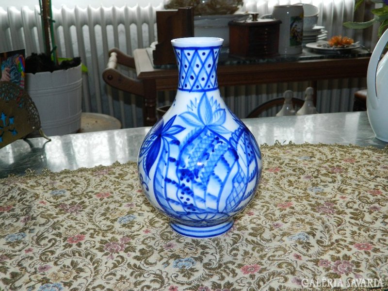 Ritka jelzett kobaltkék festéses antik váza