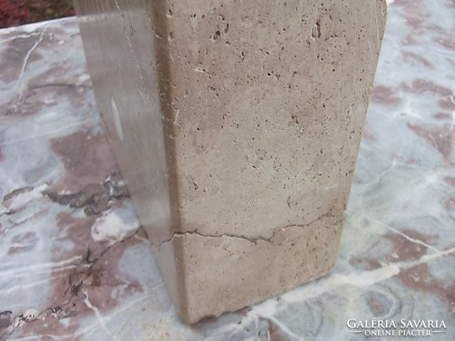 Szabadkőműves jelzéssel-Atlasz-faragott kő szobor-egyedi alkotás