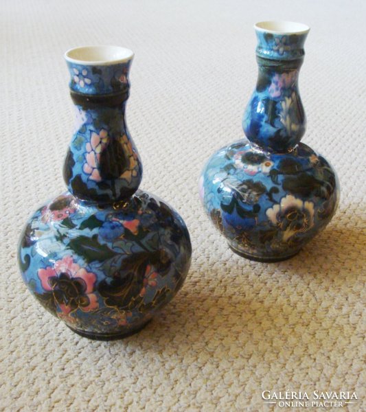 Pair of vases by Ignatius Fischer, xix. End of century.