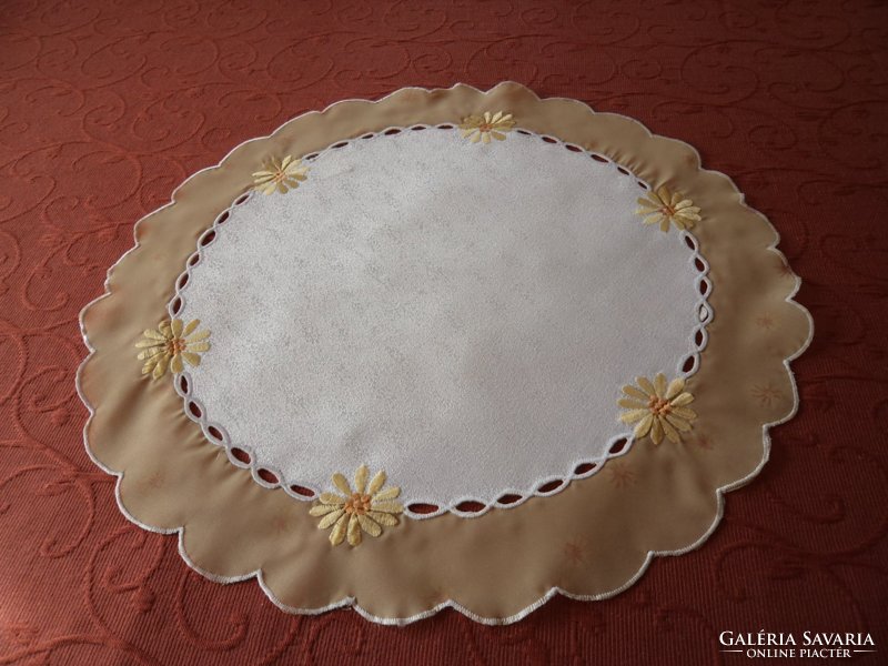 Gyönyörű selyemzsorzset asztalközép 41 cm
