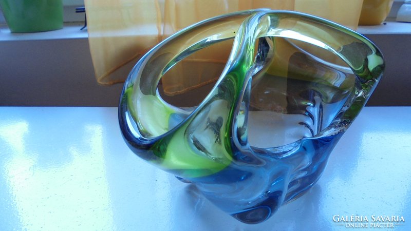 Érdekes kosár alakú üveg kínáló/asztalközép