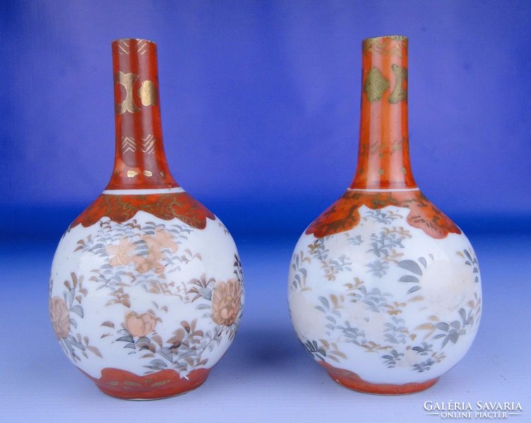 0E461 Régi japán porcelán váza pár