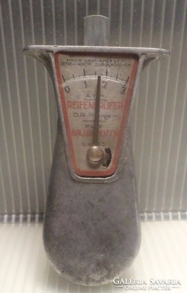 Antique tire pressure gauge. Since the Ford model t. 