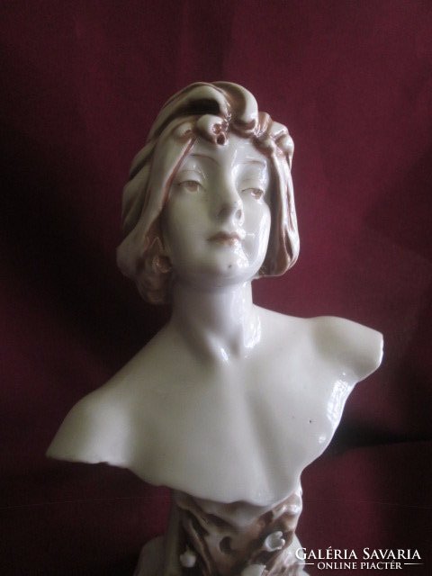 Kpm berlin female bust, bust, beautiful piece