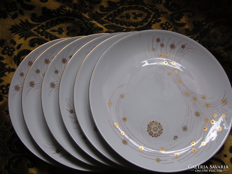 Ilmenau small plates with gold decor, 19 cm and 6 pcs