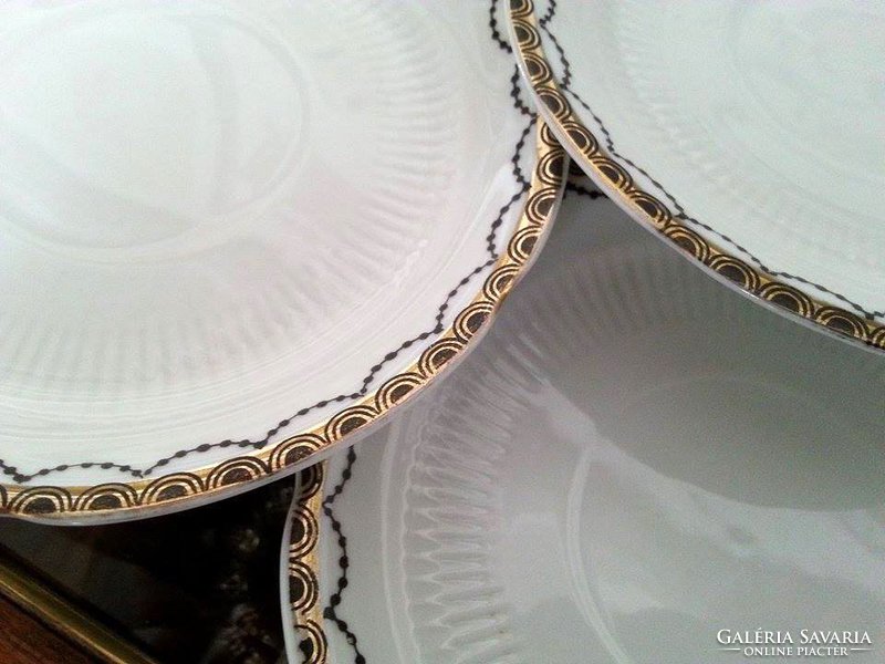  Antik, régi porcelán csészealátétek, arany mintával