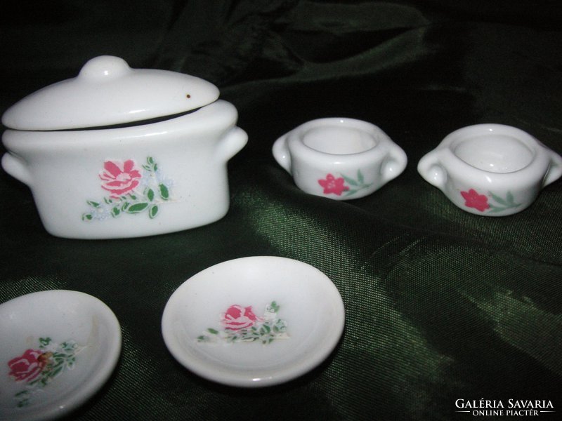 Mini porcelain for children