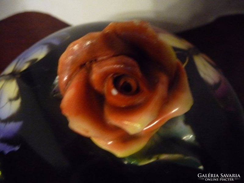 Herendi bombonier rózsafogóval Bakos Éva kézi festés