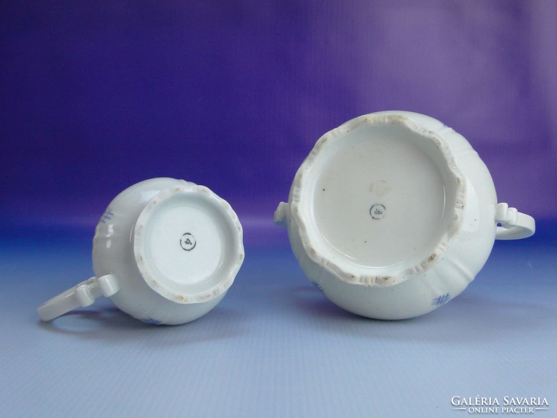 0G517 Régi Zsolnay porcelán teás készlet