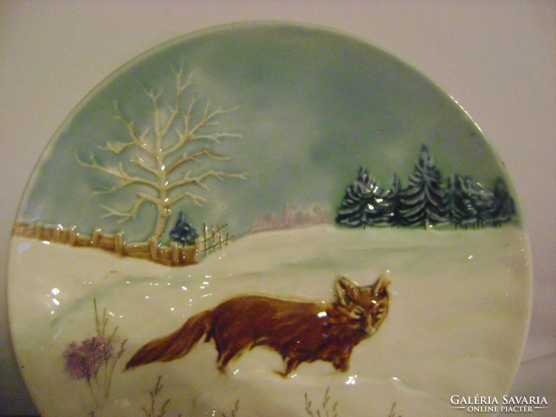Embossed patterned wall plate - landscape with fox