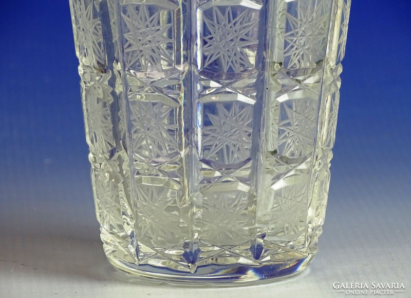 0J054 Régi vastagfalú csiszolt üveg váza 16 cm